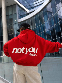 سویشرت زنانه کلاهدار زیپدار با جیب کانگورویی و نوشته Not You در پشت لباس.